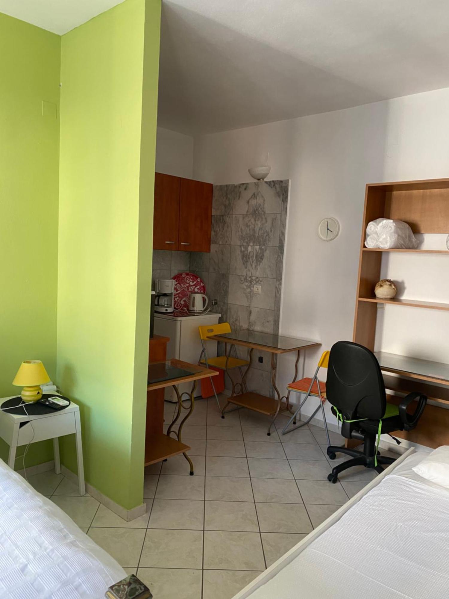 Maria'S Roomstudios Apartments Flats To Let Seaside Heart City Chantzara Spyropoulos Igoumenítsa Extérieur photo